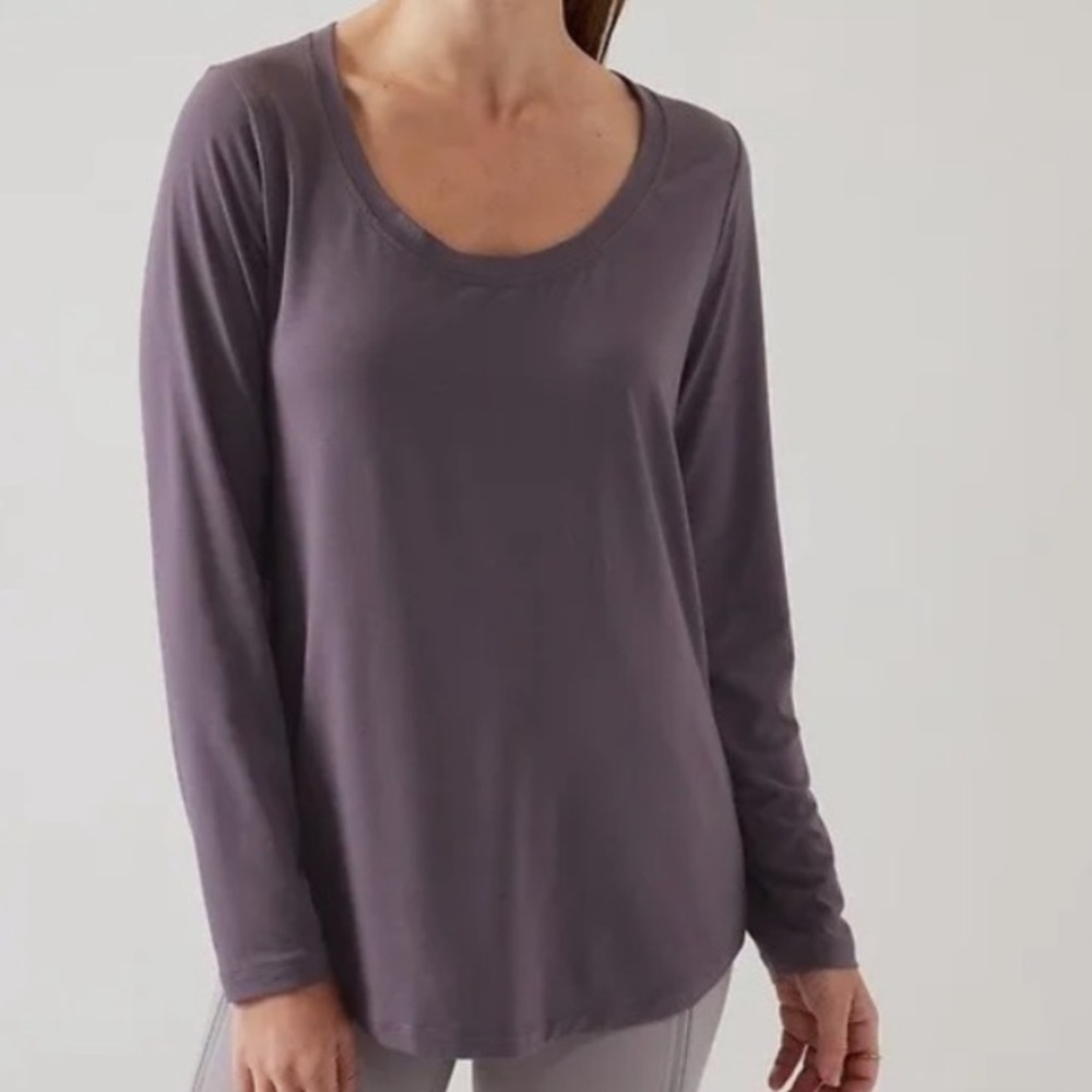 Athleta Stratus Il Top Long Sleeve Purple Solid Relaxed